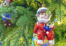 деревянное украшений рождества экологическое астронавт стекло рождества приправляет игрушки традиционные стоковое изображение деревянное украшений рождества экологическое астронавт стекло рождества приправляет игрушки традиционные стоковое изображение