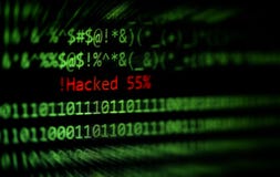 Деятельность при интернета преступников или безопасность похитителя кибер рубя концепцию стоковая фотография rf Деятельность при интернета преступников или безопасность похитителя кибер рубя концепцию стоковая фотография rf