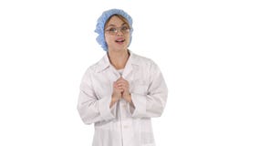 Женщина доктора, медицинское профессиональное объясняющ что-то на белой предпосылке стоковое изображение rf Женщина доктора, медицинское профессиональное объясняющ что-то на белой предпосылке стоковое изображение rf