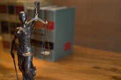 Законное изображение концепции закона с весами правосудия стоковое изображение Законное изображение концепции закона с весами правосудия стоковое изображение