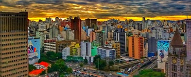 Заход солнца в городе São Paulo стоковое фото rf Заход солнца в городе São Paulo стоковое фото rf