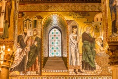 Золотистая мозаика в церков Martorana Ла, Палерме, Италии стоковое изображение Золотистая мозаика в церков Martorana Ла, Палерме, Италии стоковое изображение