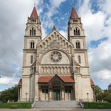 Известный Св. Франциск Св. Франциск церков Assisi в Mexicoplatz, вене, a стоковые фотографии rf Известный Св. Франциск Св. Франциск церков Assisi в Mexicoplatz, вене, a стоковые фотографии rf