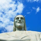 Известный Христос спаситель в Рио-де-Жанейро, Бразилии Сторона Христос спаситель стоковые изображения rf Известный Христос спаситель в Рио-де-Жанейро, Бразилии Сторона Христос спаситель стоковые изображения rf