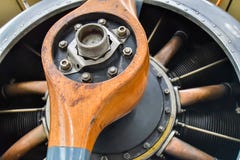 Изображение детали показывая properller великобританского аэроплана WWI стоковые изображения rf Изображение детали показывая properller великобританского аэроплана WWI стоковые изображения rf