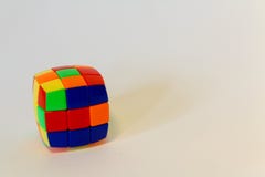 Изолированное нерешенное rubik стоковые фото Изолированное нерешенное rubik стоковые фото