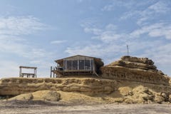 Каньон на пляже пустыни Namibe С деревянными домами и крылечком вышесказанного anisette стоковые фото Каньон на пляже пустыни Namibe С деревянными домами и крылечком вышесказанного anisette стоковые фото