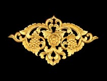 Картина древесины высекает краску золота для украшения на черной предпосылке Стоковые Фото Картина древесины высекает краску золота для украшения на черной предпосылке Стоковые Фото