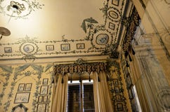 Комната полностью выровнялась с тканью в имперском дворце вены Стоковое Фото Комната полностью выровнялась с тканью в имперском дворце вены Стоковое Фото