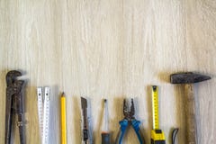 Конструкция, здание и комплект инструментов ремонта для дома работают на wo Стоковое Изображение RF Конструкция, здание и комплект инструментов ремонта для дома работают на wo Стоковое Изображение RF