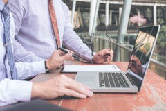 Конференция деятельности Co, команда дела встречая настоящий момент, инвестора e Стоковое фото RF Конференция деятельности Co, команда дела встречая настоящий момент, инвестора e Стоковое фото RF