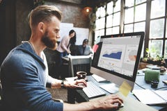 Концепция корпоративного маркетинга команды дела работая стоковое изображение Концепция корпоративного маркетинга команды дела работая стоковое изображение
