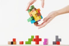 Концепция процесса принятия решения, логического мышления Логически задачи Головоломка, считает отсутствующую часть предложенный стоковое фото Концепция процесса принятия решения, логического мышления Логически задачи Головоломка, считает отсутствующую часть предложенный стоковое фото