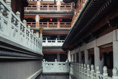 Коридор Jing'an Temple стоковые изображения rf Коридор Jing'an Temple стоковые изображения rf