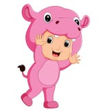 Костюм бегемота милого шаржа мальчика нося бесплатная иллюстрация Костюм бегемота милого шаржа мальчика нося бесплатная иллюстрация