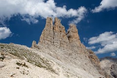 Красивая красота Италии ландшафта, горы доломитов/Dolomiti, Catinaccio/Rosengarten, Torri del Vajolet/Vajolet стоковое изображение rf Красивая красота Италии ландшафта, горы доломитов/Dolomiti, Catinaccio/Rosengarten, Torri del Vajolet/Vajolet стоковое изображение rf