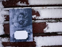 Красивая обложка книги Книга об исследователях северные южного и северных полюсов стоковое изображение Красивая обложка книги Книга об исследователях северные южного и северных полюсов стоковое изображение