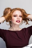 красивейший redhead девушки стоковые изображения rf красивейший redhead девушки стоковые изображения rf
