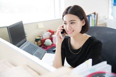 Красивый руководитель маленькой девочки стоковое изображение rf Красивый руководитель маленькой девочки стоковое изображение rf