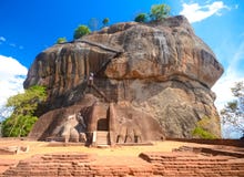 Крепость утеса Sigiriya, Шри-Ланка. стоковые фотографии rf Крепость утеса Sigiriya, Шри-Ланка. стоковые фотографии rf