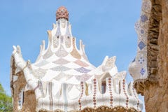 Крыша павильона на входе, архитектор Gaudi, Барселона, Стоковая Фотография Крыша павильона на входе, архитектор Gaudi, Барселона, Стоковая Фотография