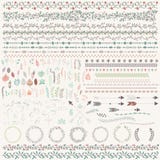 Листья нарисованные рукой винтажные, стрелки, пер, венки, рассекатели, бесплатная иллюстрация Листья нарисованные рукой винтажные, стрелки, пер, венки, рассекатели, бесплатная иллюстрация