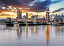 Лондон - большой ben и парламент Великобритании, Великобритания стоковые фотографии rf Лондон - большой ben и парламент Великобритании, Великобритания стоковые фотографии rf
