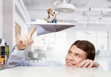 Мечтать, который нужно стать пилотом Мультимедиа стоковые фотографии rf Мечтать, который нужно стать пилотом Мультимедиа стоковые фотографии rf