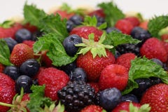 Много ягод лета зрелых закрывают вверх, stroberry стоковые фото Много ягод лета зрелых закрывают вверх, stroberry стоковые фото