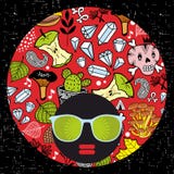 Молодая афро девушка с темной кожей и творческий тюрбан на ее голове иллюстрация штока Молодая афро девушка с темной кожей и творческий тюрбан на ее голове иллюстрация штока