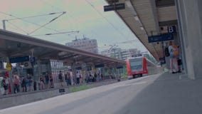 Мюнхен Bayern, Германия, Европа - 2-ое июля Общественный транспорт 2018 железных дорог Мюнхен Bayern, Германия, Европа - 2-ое июля Общественный транспорт 2018 железных дорог