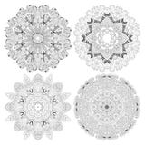 Нарисованный рукой комплект zentangle 4 мандал для крася страницы Стоковое Изображение Нарисованный рукой комплект zentangle 4 мандал для крася страницы Стоковое Изображение