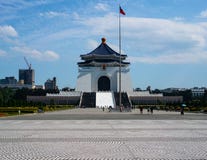 Национальный Chiang Kai-shek мемориальный Hall в Тайбэе Тайване стоковые изображения rf Национальный Chiang Kai-shek мемориальный Hall в Тайбэе Тайване стоковые изображения rf