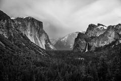 Национальный парк Yosemite черно-белый стоковое изображение Национальный парк Yosemite черно-белый стоковое изображение