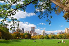 небо york парка голубого облака главного города новое стоковое фото небо york парка голубого облака главного города новое стоковое фото