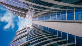 небоскребы высотные здания увиденные с нуля к небу стоковые фото небоскребы высотные здания увиденные с нуля к небу стоковые фото