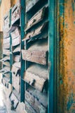 Немногие старые почтовые ящики вися на стене Заржаветые почтовые ящики Почта от прошлого стоковое фото Немногие старые почтовые ящики вися на стене Заржаветые почтовые ящики Почта от прошлого стоковое фото