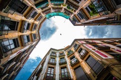 Никогда не забывайте посмотреть вверх стоковая фотография rf Никогда не забывайте посмотреть вверх стоковая фотография rf