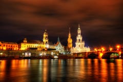 ноча dresden стоковое изображение rf ноча dresden стоковое изображение rf