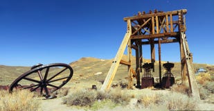 Оборудование добычи золота на месте положения Bodie историческом, Калифорнии стоковое фото Оборудование добычи золота на месте положения Bodie историческом, Калифорнии стоковое фото