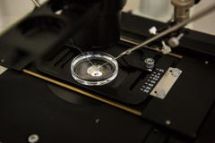 Оборудование в лаборатории клиники in vitro землеудобрения IVF стоковое фото rf Оборудование в лаборатории клиники in vitro землеудобрения IVF стоковое фото rf