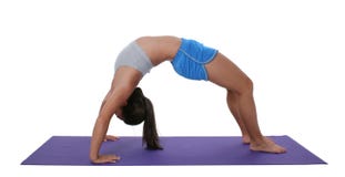 одежды backbend красивейшие делая разминку девушки предназначенную для подростков одежды backbend красивейшие делая разминку девушки предназначенную для подростков