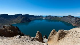 Озеро ра Changbaishan Озеро ра Changbaishan