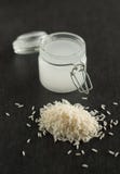 Опарник воды риса с рисом как продукт красоты стоковая фотография rf Опарник воды риса с рисом как продукт красоты стоковая фотография rf