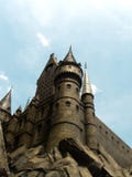 Осака, Япония - могут 15, 2019: Школа Hogwarts колдовства и колдовства стоковые фотографии rf Осака, Япония - могут 15, 2019: Школа Hogwarts колдовства и колдовства стоковые фотографии rf