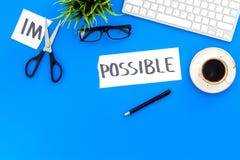 От невозможной к возможному Сделайте трудную задачу на концепции работы Режущ часть im письменного слова невозможную мимо стоковые изображения rf От невозможной к возможному Сделайте трудную задачу на концепции работы Режущ часть im письменного слова невозможную мимо стоковые изображения rf