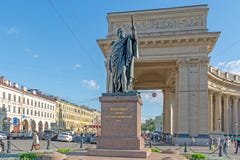 Памятник принцу Kutuzov фельдмаршала Россия, Санкт-Петербург стоковое изображение rf Памятник принцу Kutuzov фельдмаршала Россия, Санкт-Петербург стоковое изображение rf