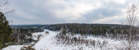 Панорама в ручьях Olenyi природного парка в области Свердловска стоковое изображение Панорама в ручьях Olenyi природного парка в области Свердловска стоковое изображение