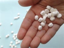 Планшет гомеопатии в наличии стоковые фото Планшет гомеопатии в наличии стоковые фото