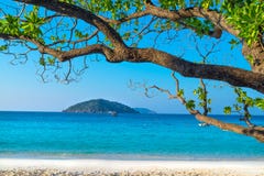 Пляж острова Miang Koh Similan в национальном парке, Таиланде Стоковые Изображения RF Пляж острова Miang Koh Similan в национальном парке, Таиланде Стоковые Изображения RF